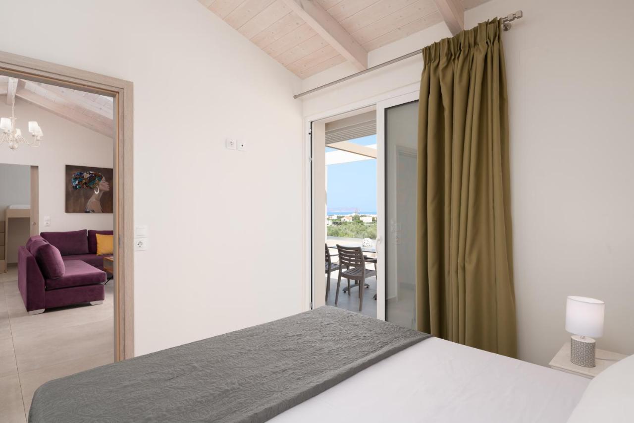 Alba Bianca Villa, Family Retreat With Heated Pool By Thinkvilla Херсониссос Экстерьер фото