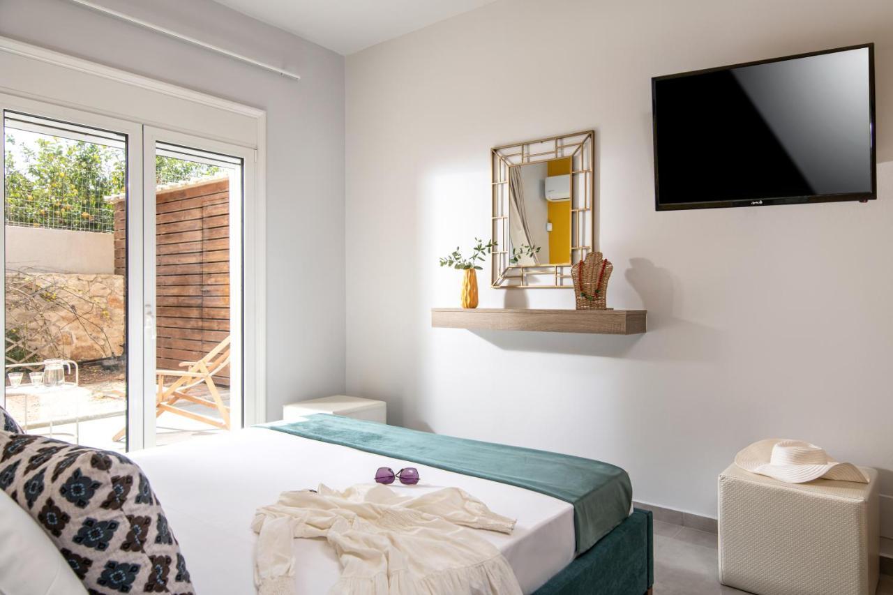 Alba Bianca Villa, Family Retreat With Heated Pool By Thinkvilla Херсониссос Экстерьер фото